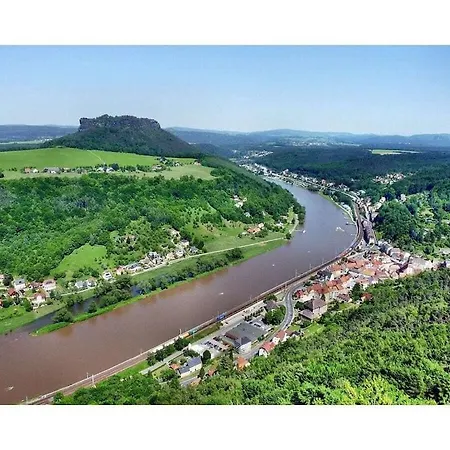 In Hamburg With Barbecue 펜션 *