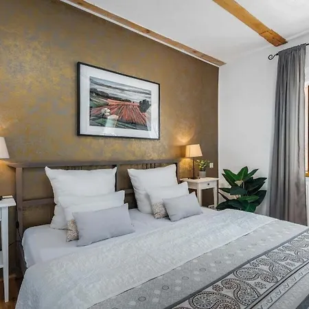 In Hamburg With Barbecue 펜션 Sobrigau